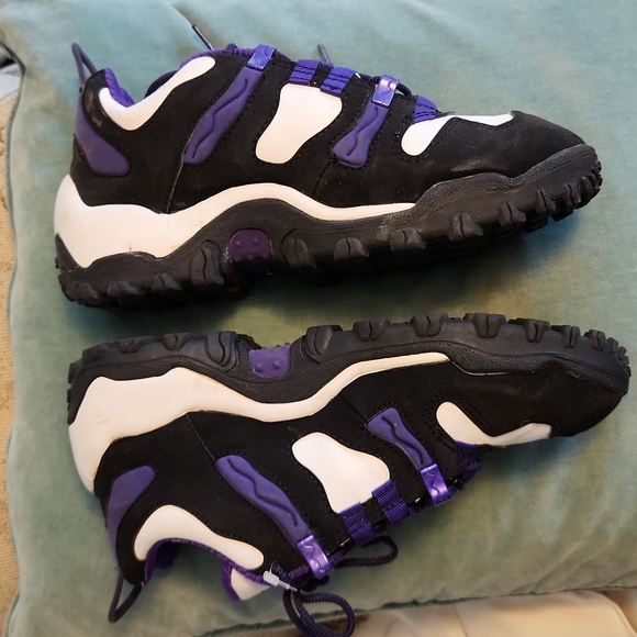 ***SOLD***Vtg 90s Nike Air Womens Shoes size 10 - Picture 4 of 9